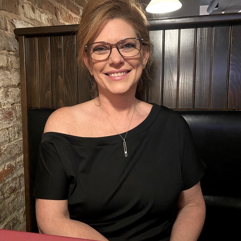 Meet your Posher, Lisa